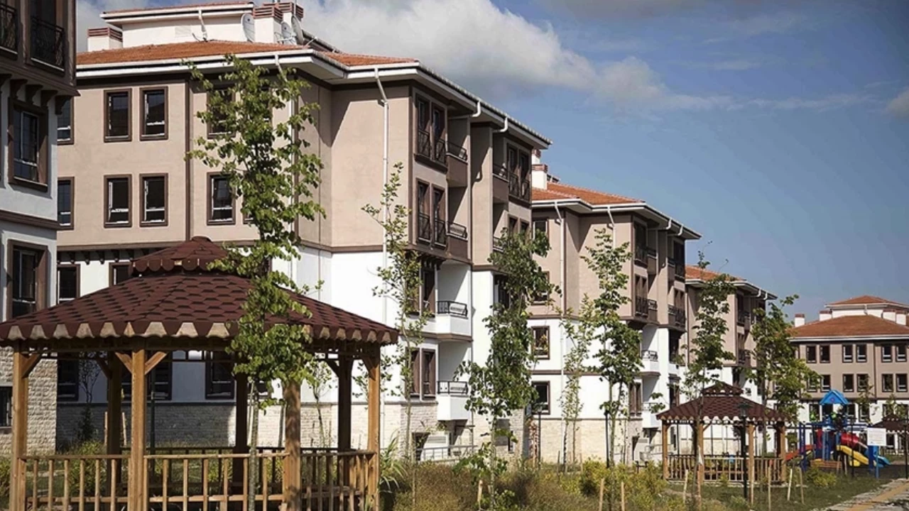 Toki çekiliş açıklaması tam olarak ne zaman duyurulacak ? TOKİ kura çekimi tam olarak ne zaman başlayacak, hak sahipleri listesi yakın zamanda ilan edilecek?